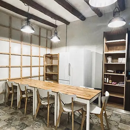 Az The Old Town - Coliving Hotel