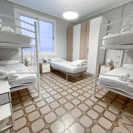 Az The Old Town - Coliving Hotel Saragosse